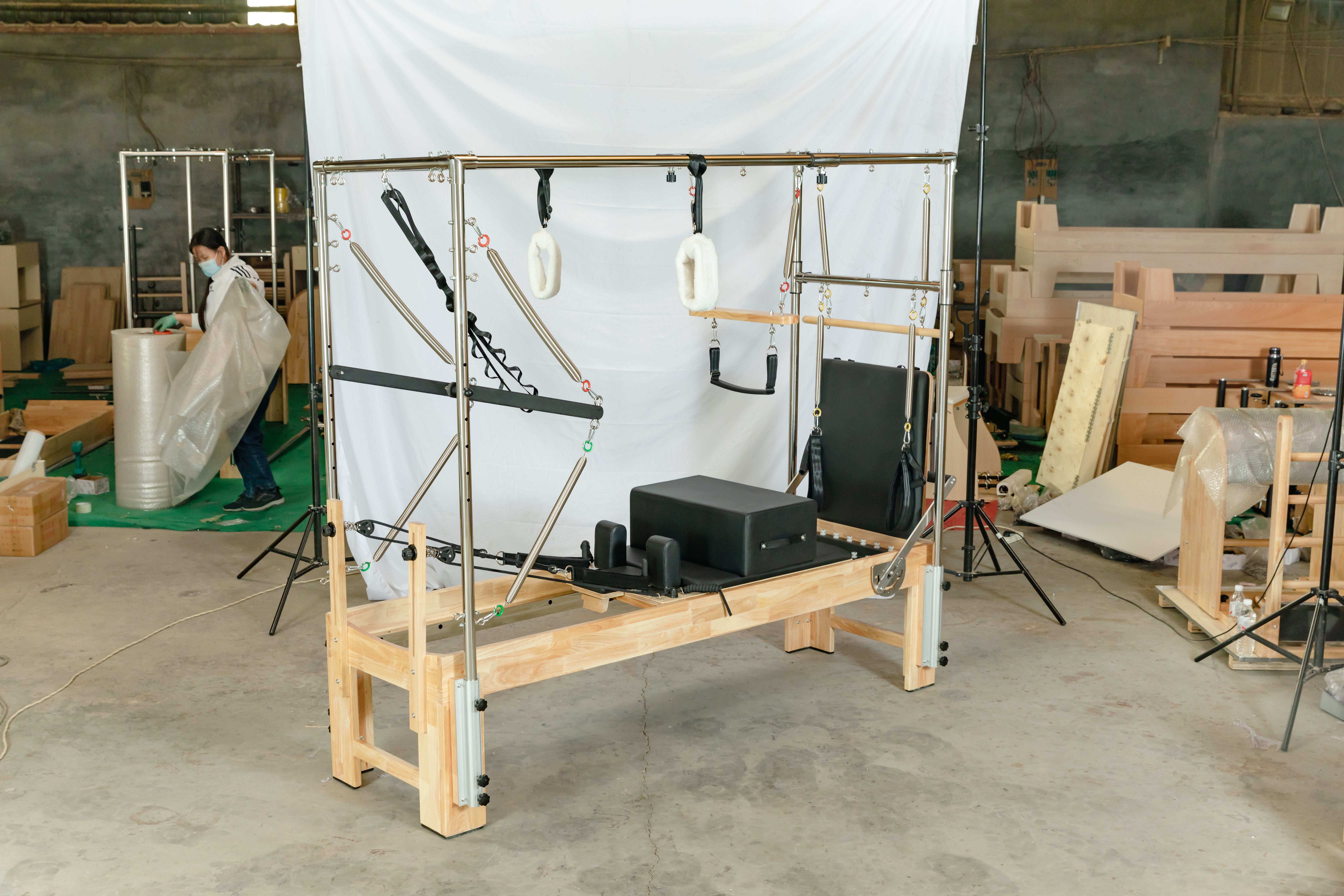 Classical Elevated Bed Home Gy - Yoga Fitness Pilates Reformer のレビューと価格