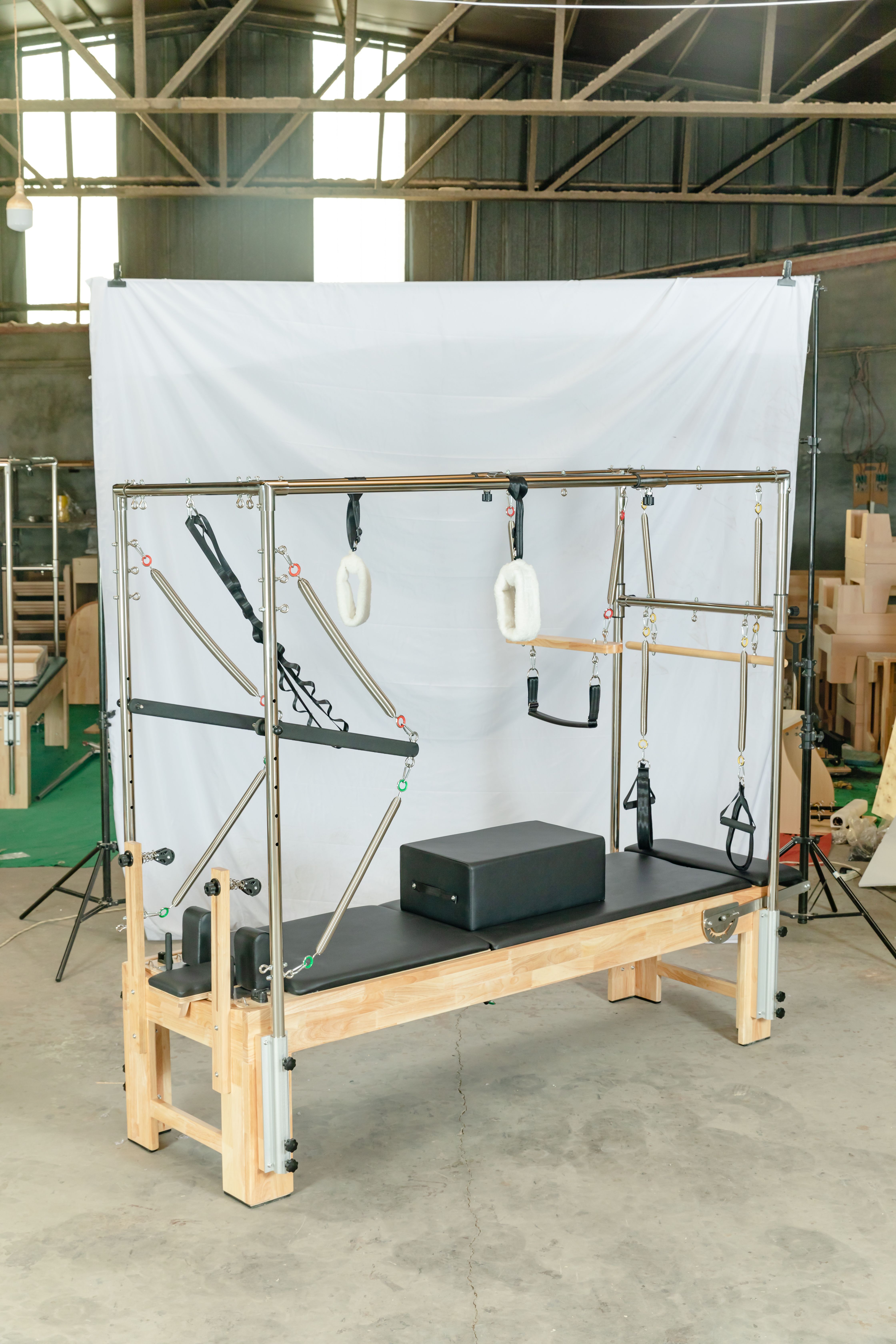 Classical Elevated Bed Home Gy - Yoga Fitness Pilates Reformer のレビューと価格