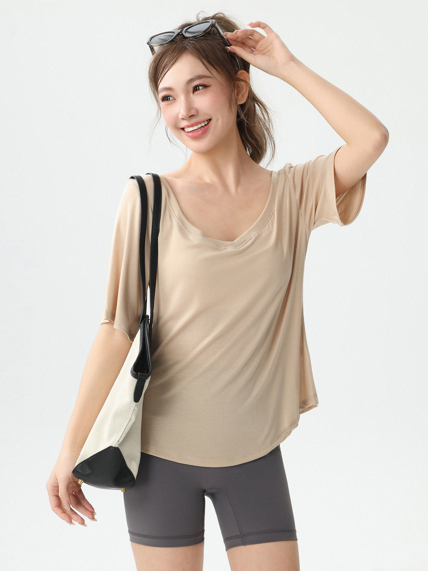 New Loose Women's Yoga Wear V- - Yoga Fitness Training のレビューと価格